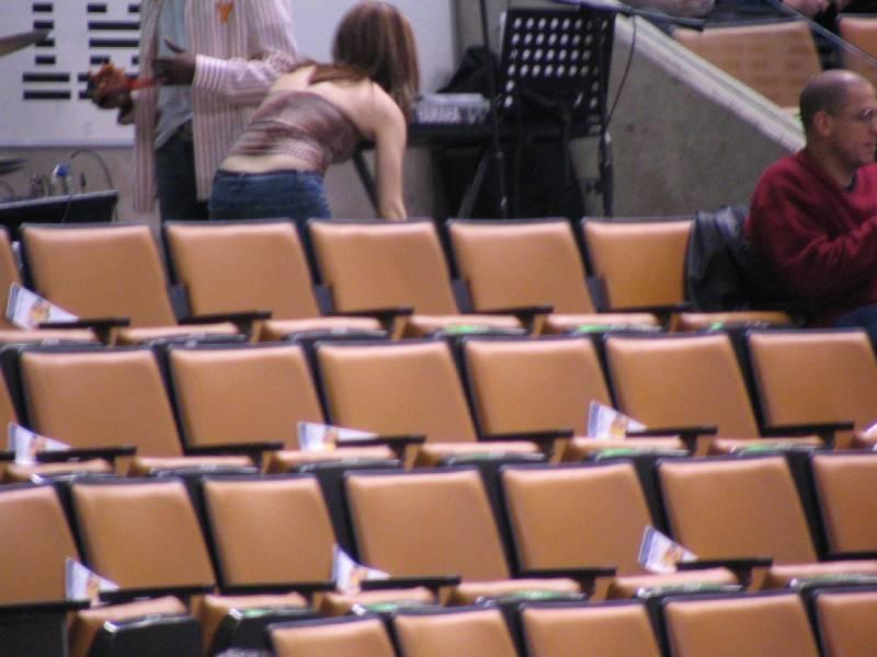 Raptors - 02.04.2005 007.jpg